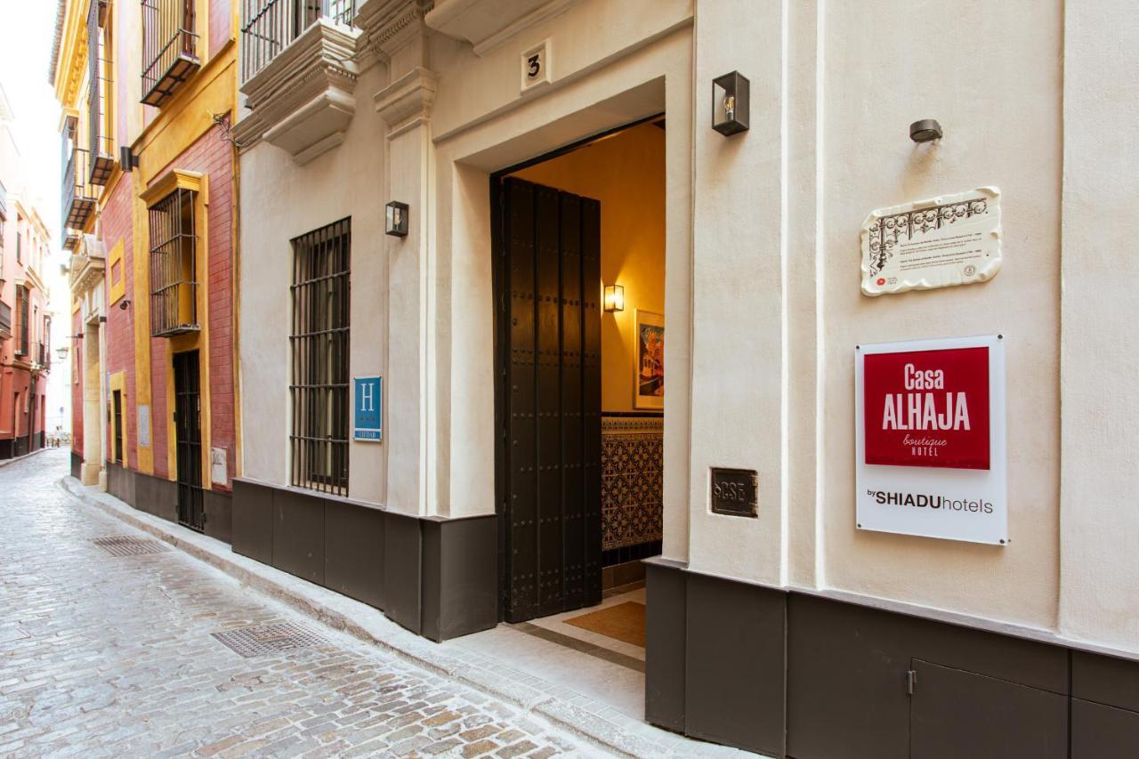 Casa Alhaja By Shiadu Hotel Seville Exterior photo